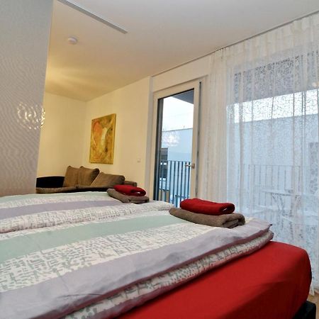 Balcony/Pool/Free Parking Garage Studio Wien Exteriör bild